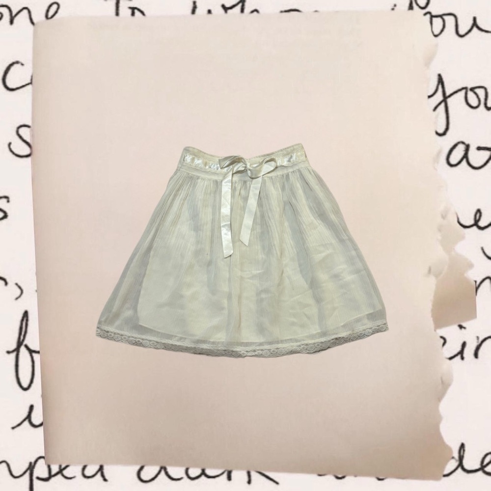 white midi bow accent skirt